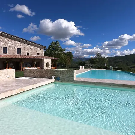 Üdülőpark Villaggio Il Collaccio Preci