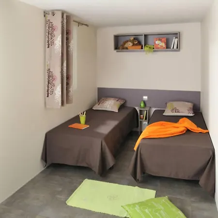 Villaggio Il Collaccio 假日公园 *